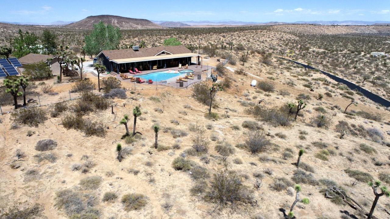 Wind Hill Hotel Yucca Valley Buitenkant foto