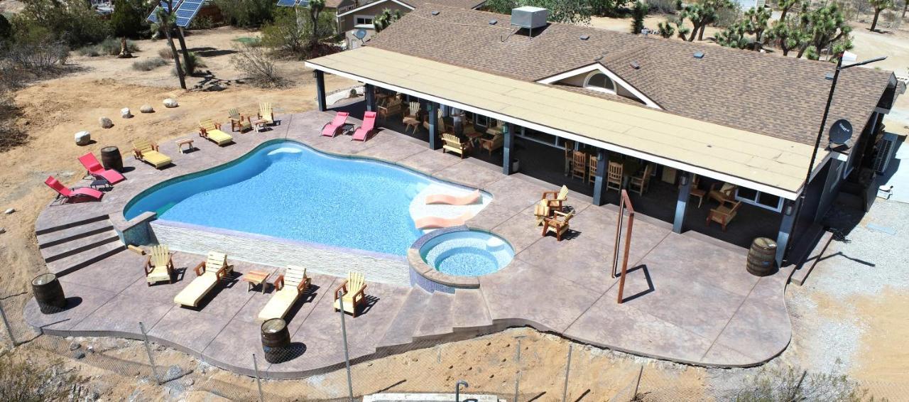 Wind Hill Hotel Yucca Valley Buitenkant foto