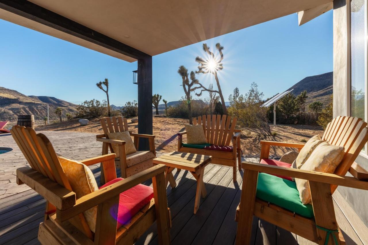 Wind Hill Hotel Yucca Valley Buitenkant foto