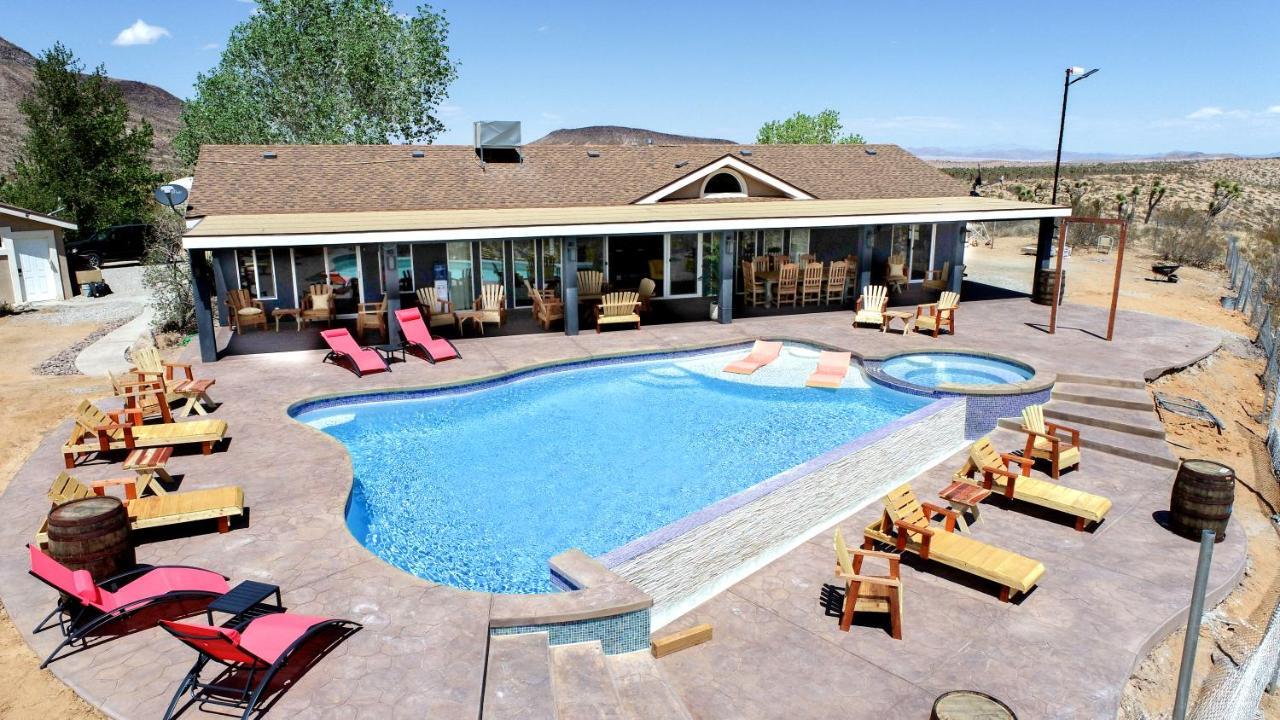 Wind Hill Hotel Yucca Valley Buitenkant foto